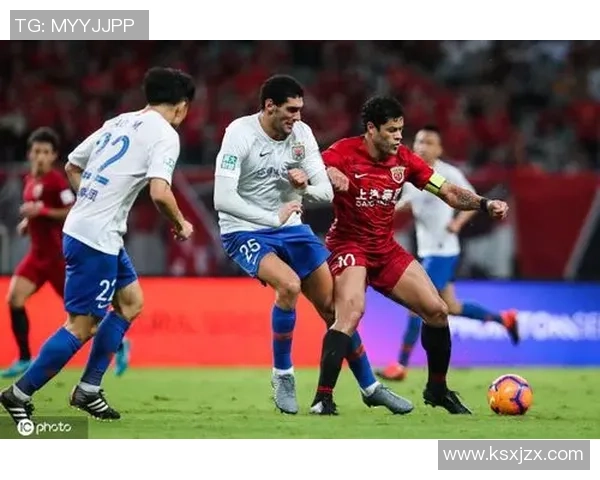 2017年鲁能与上港激战回顾：精彩瞬间与赛季影响分析